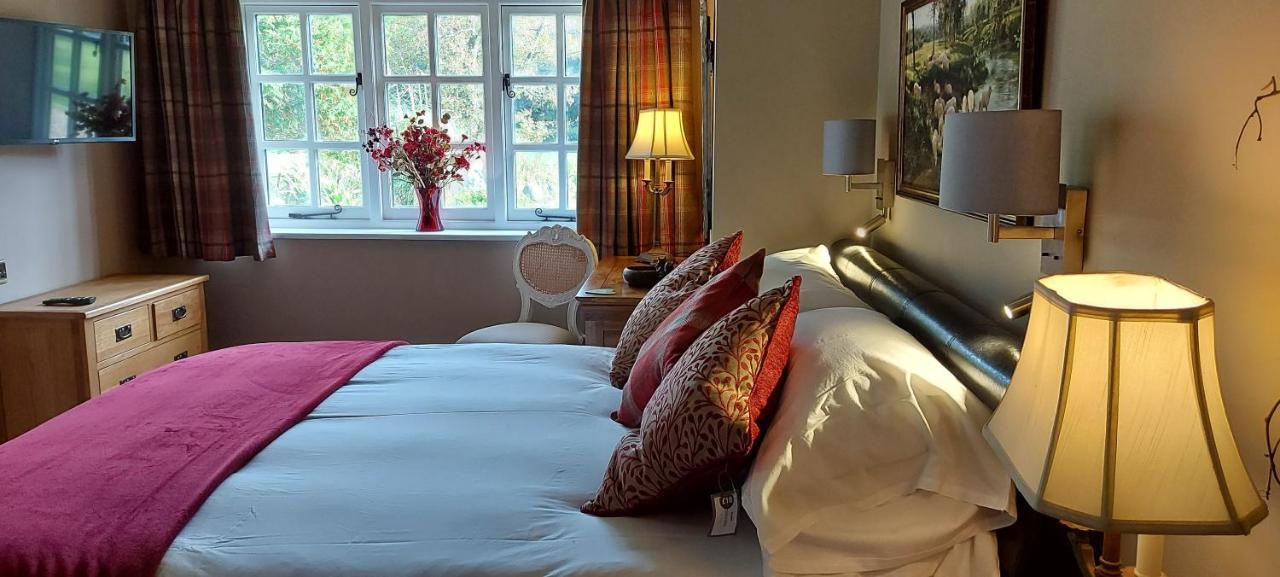 Bed & Breakfast Glyn Isa And Self Catering 4*