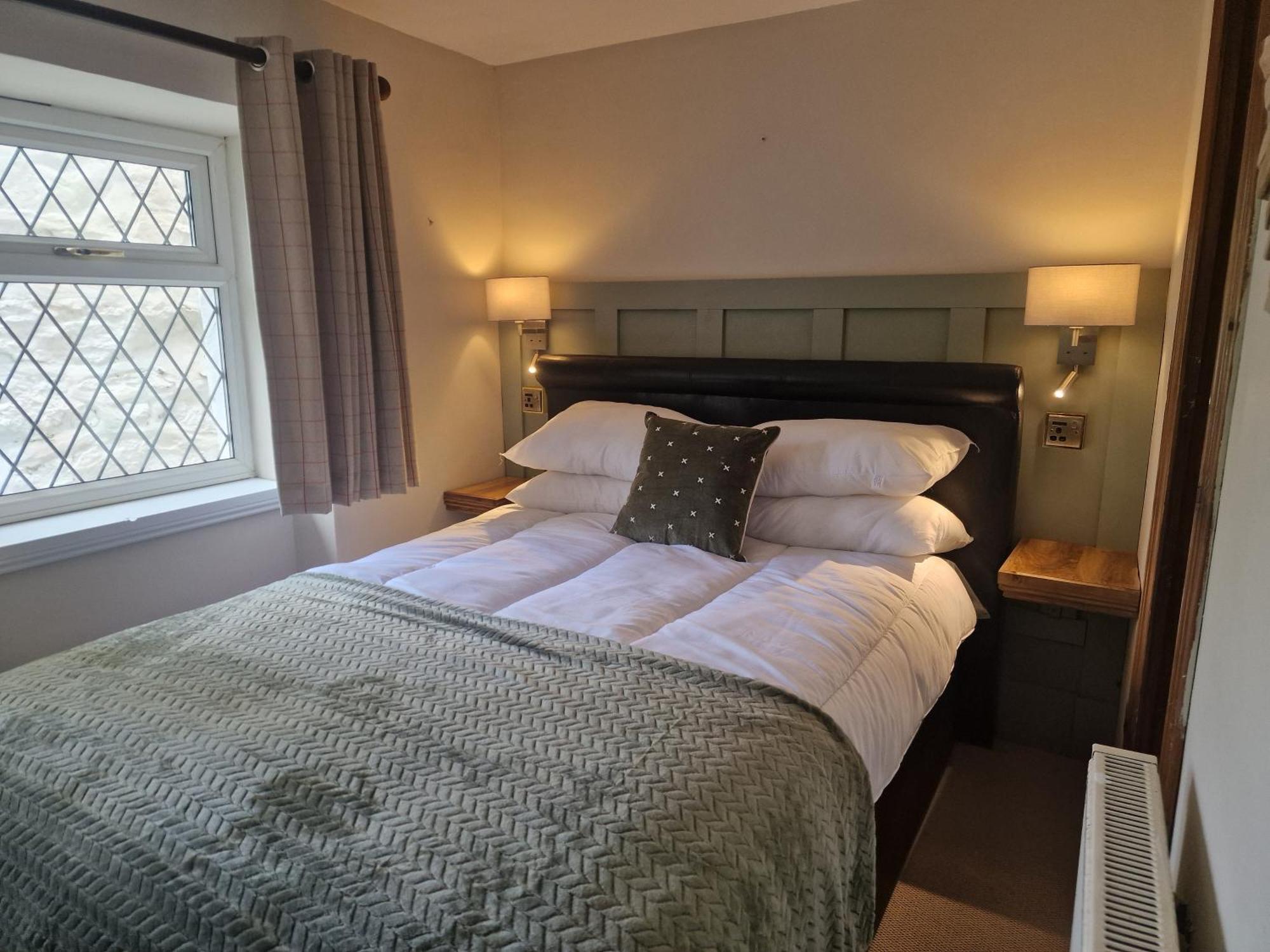 Glyn Isa And Self Catering