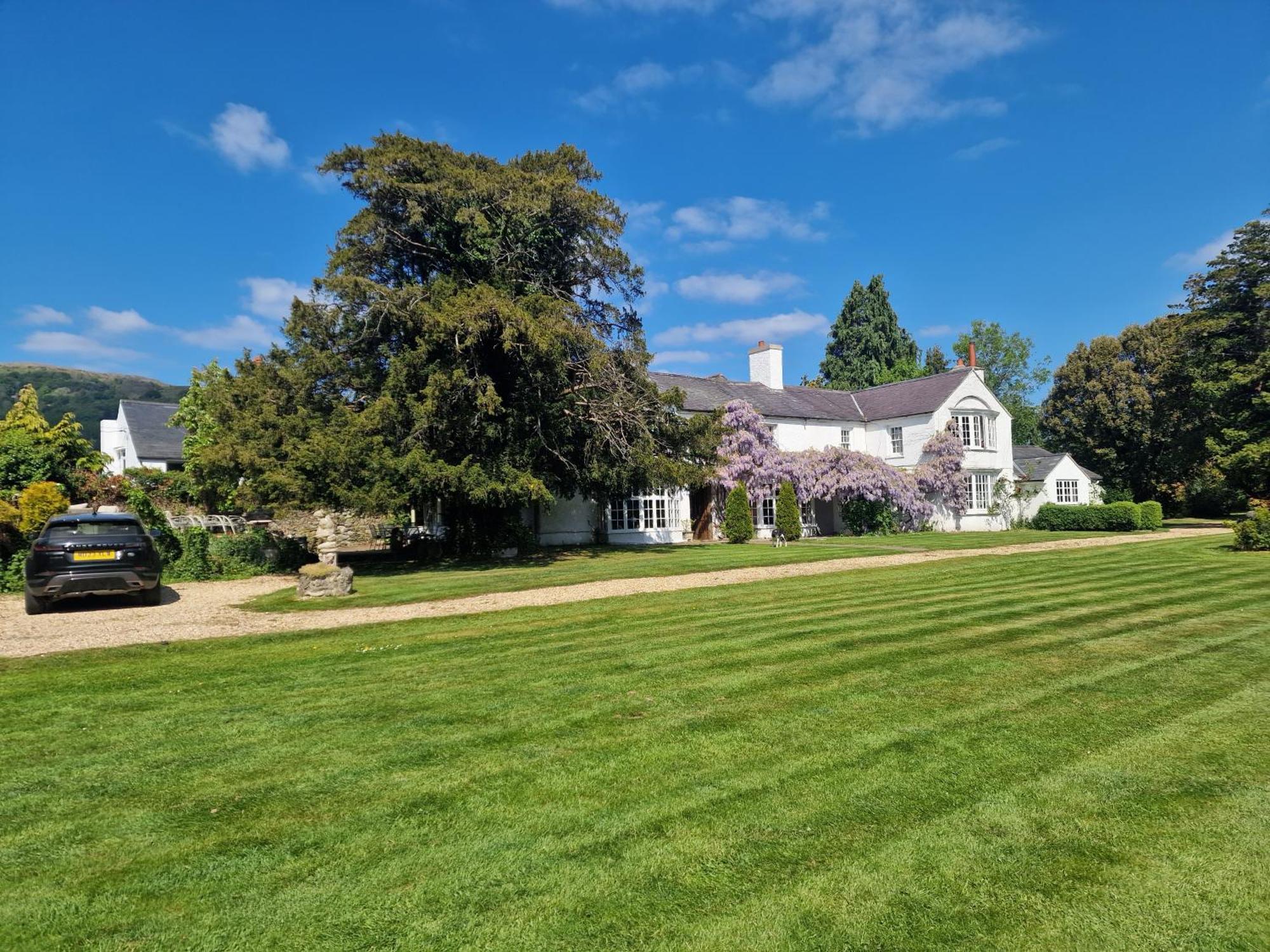 Glyn Isa And Self Catering Bed & Breakfast Conwy