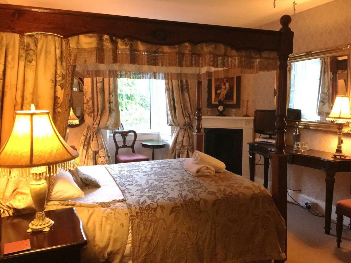 Bed & Breakfast Glyn Isa And Self Catering 4*