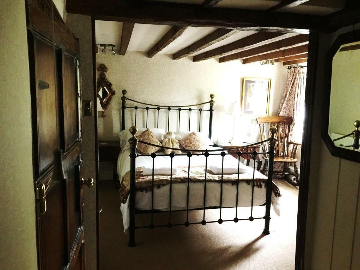 Bed & Breakfast Glyn Isa And Self Catering