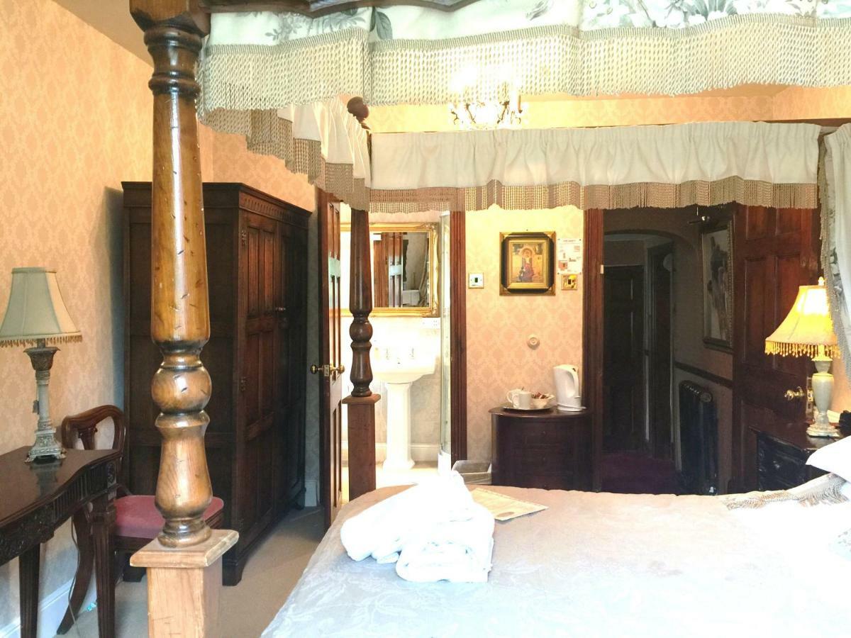 Bed & Breakfast Glyn Isa And Self Catering Conwy